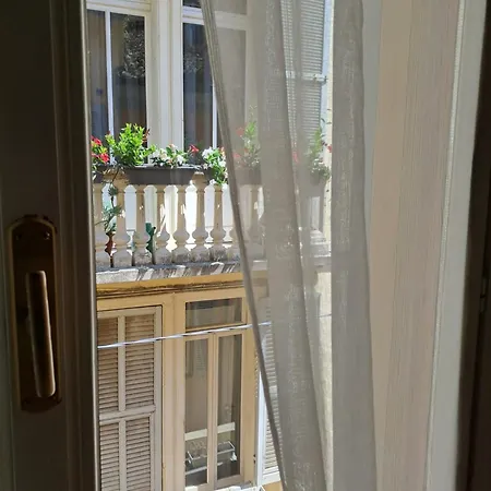 Apartmán Nel Cuore Di - Laterale Via Farini *