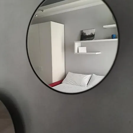 Apartment Nel Cuore Di - Laterale Via Farini